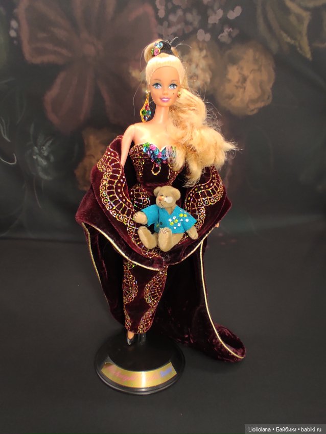 Мишка с пчелкой от World Of Miniature Bears. 7 см. Миниатюра. США (фото 10)