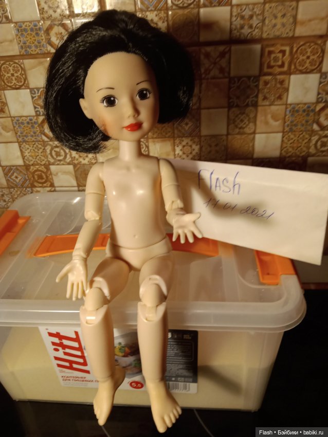Тело шарнирное( подходит Паолкам,Джолинам и тд)+ голова Белоснежки (фото 7)
