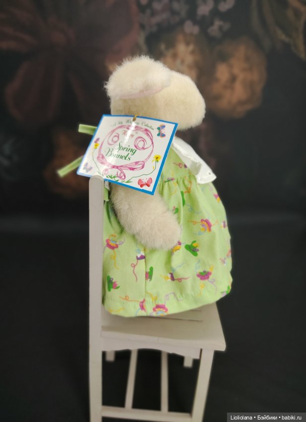 Кролик Hoppy Vanderhare. Весенние шляпки. 20 см (фото 4)