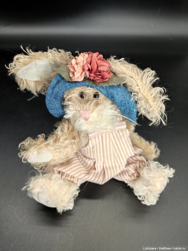 Зайка в шляпке от Boyds Bears Co. 22 см. Мохер. 1998 год
