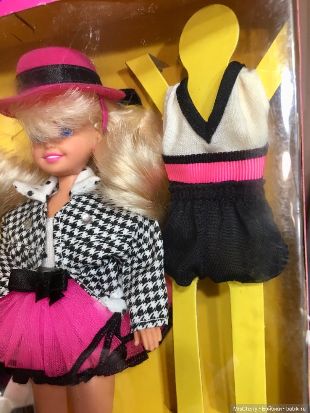 Party ‘n’ play Stacie / Стейси , сестричка Барби (фото 7)