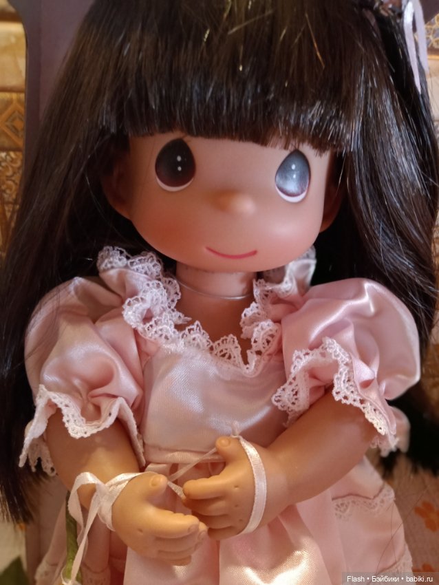 Драгоценные моменты Precious moments от Линды Рик с букетом (фото 6)