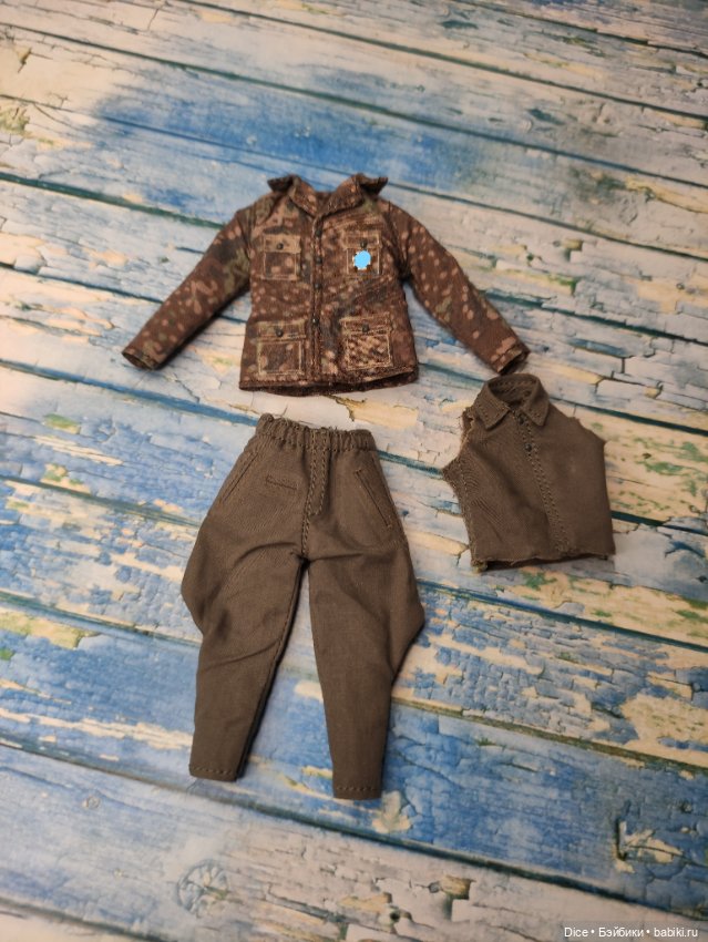 Комплект одежды для кукол 1/12 (фото 2)