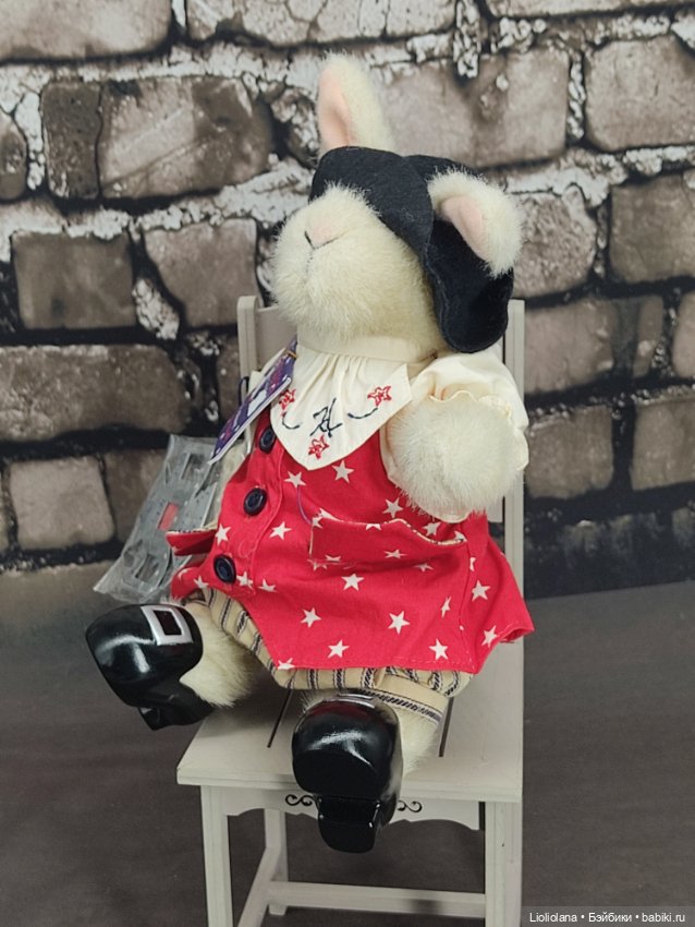 Кролик Hoppy Vanderhare. Астроном. 20 см. 1997 года