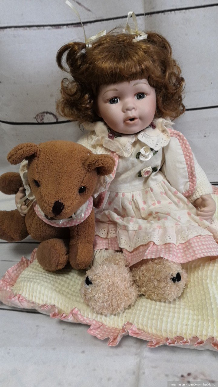 Фарфоровая кукла из Германии