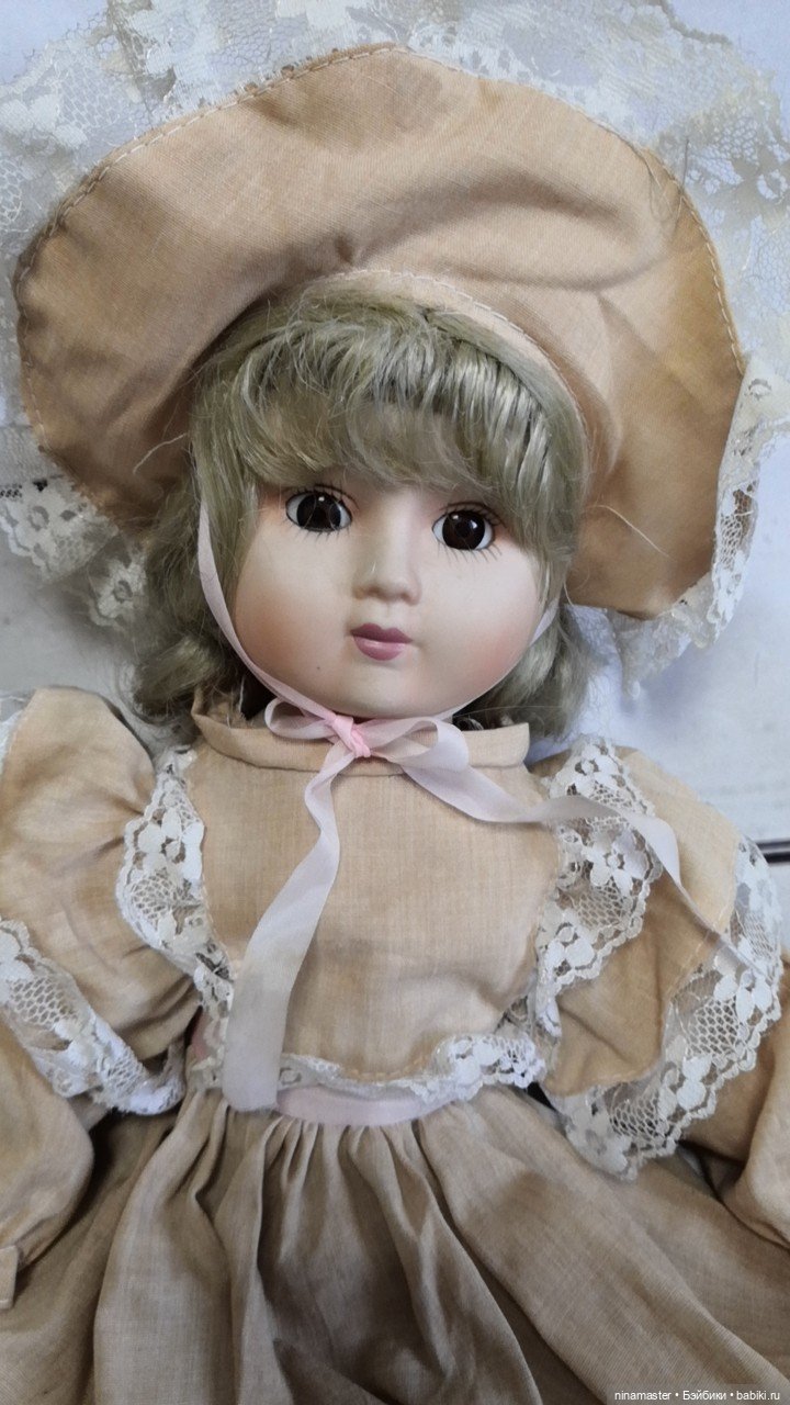 Винтажная фарфоровая куколка из Германии (фото 10)