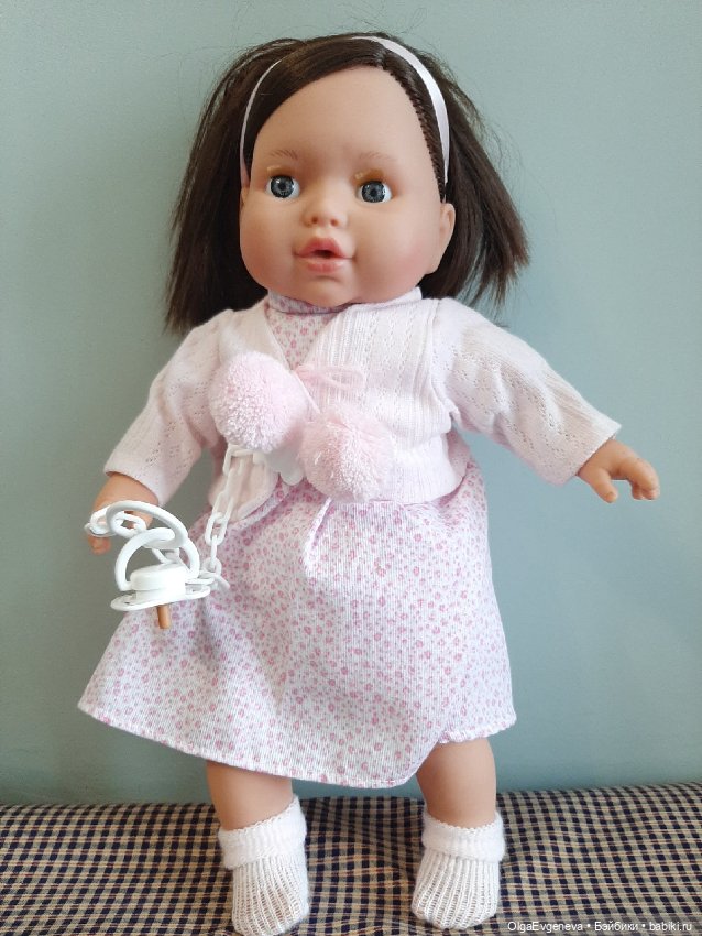 Девочка в розовом, озвученная, мягконабивная с сосочкой (фото 2)