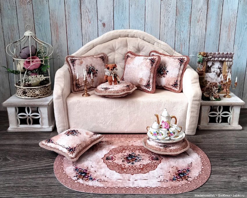 Коллекция ковров и подушек "Нежность" в бежево-голубом цвете № 51