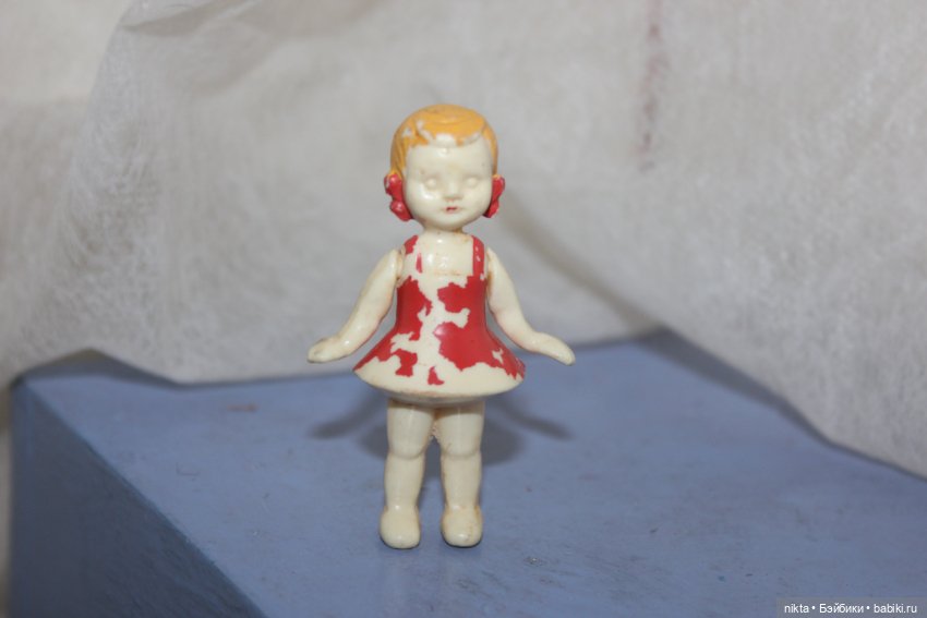 Игрушка СССР. Куколка колкий пластик
