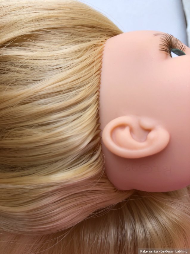 Клаудия полячка, платиновая блондинка(тёплый) с зелеными глазами от Паола Рейна(Paola Reinа)