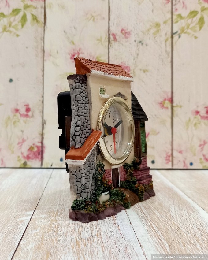 Домики с часами — Статуэтки (фото 8)
