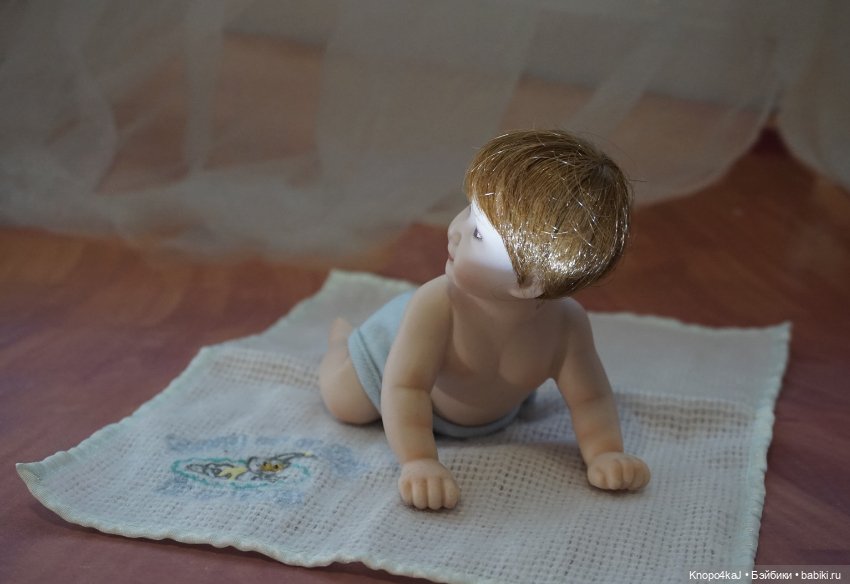 Titus Tomescu «Snug as a Bug in a Rug» — Уютный как жук в ковре мини версия (фото 9)