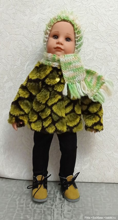 Комплект с шубкой для кукол Готц