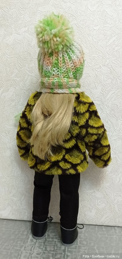 Комплект с шубкой для кукол Готц (фото 3)