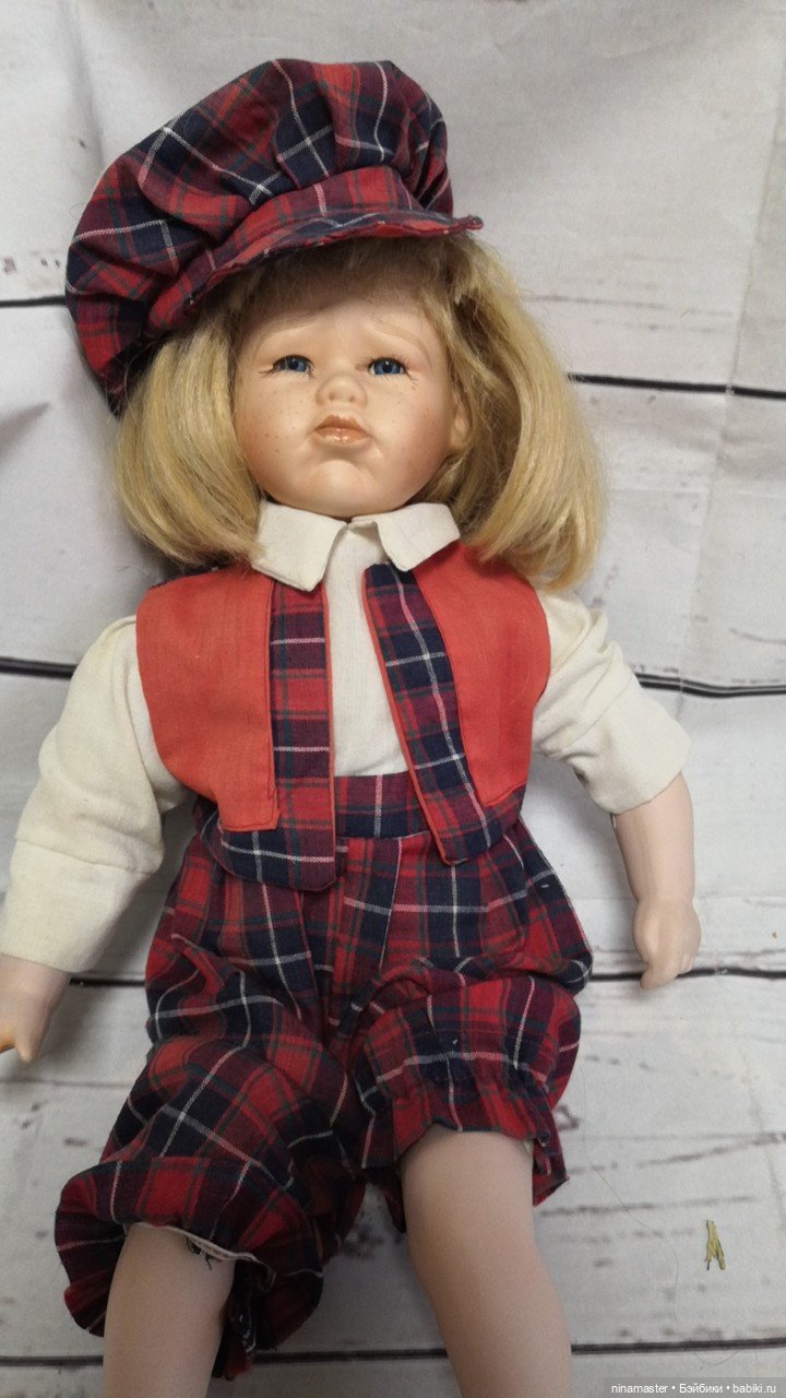 Винтажный фарфоровый мальчик (фото 8)