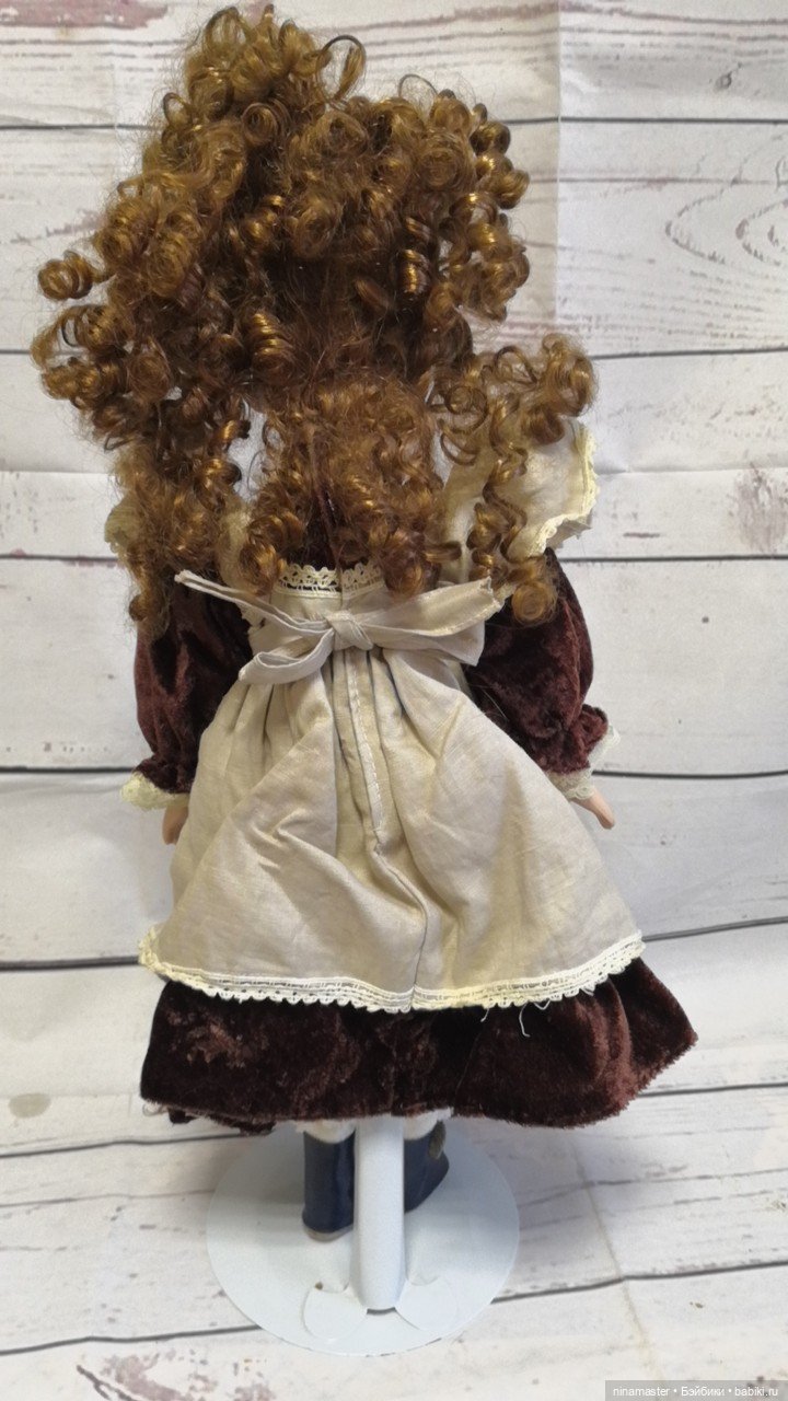 Школьница Винтажная фарфоровая куколка (фото 9)