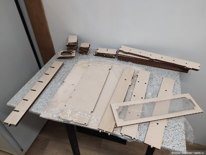 Шкаф и комод для BJD кукол 1:4 (фото 10)