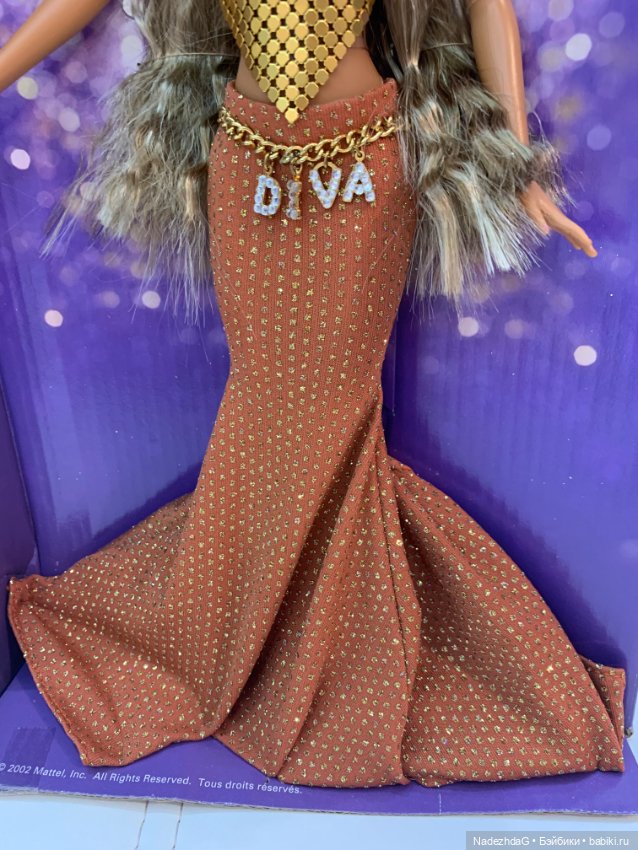 Mattel Barbie Diva Collection - Red Hot Diva Collector Edition (2002