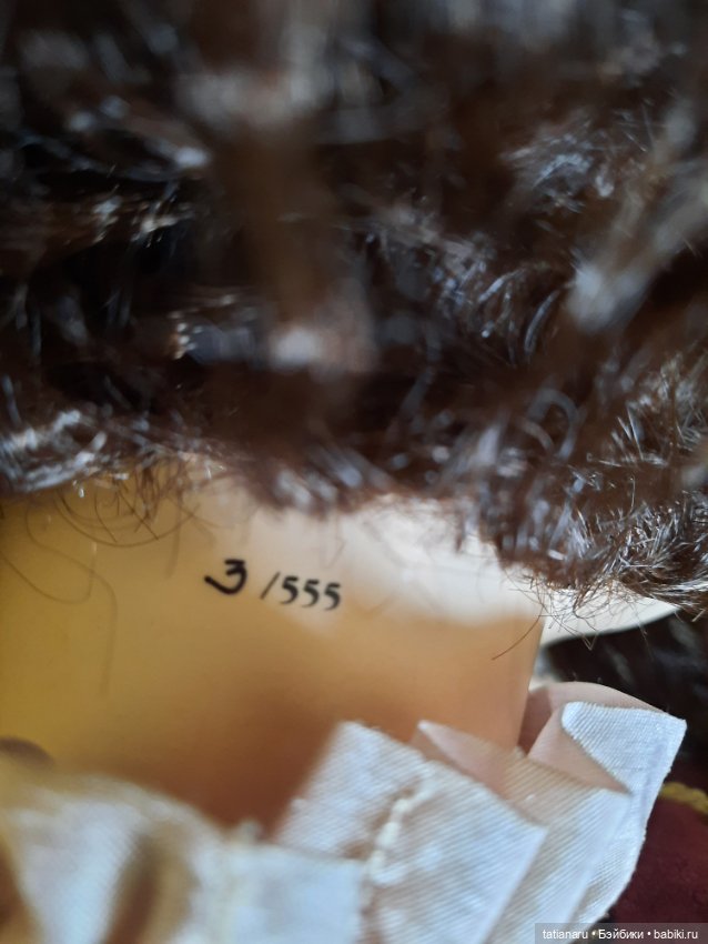 Крупная фарфоровая девочка (фото 4)