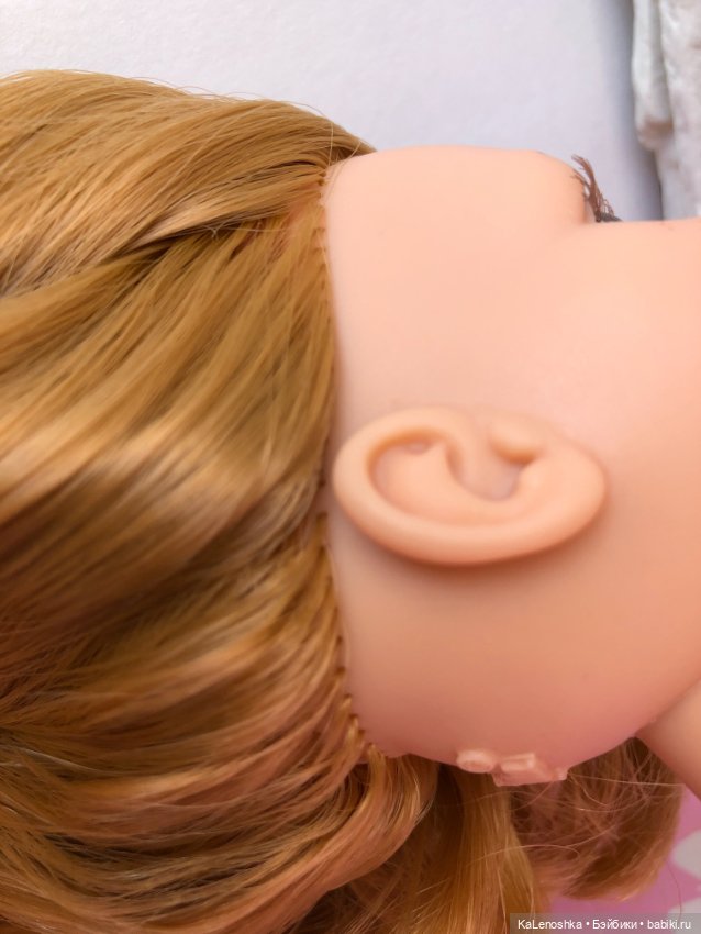 Даша полячка, с зелёными глазками, пробор прямой от Паола Рейна(Паола Рейна)