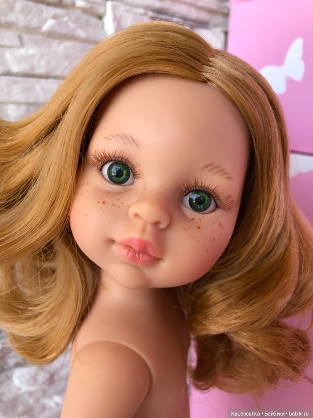 Даша полячка, с зелёными глазками, пробор прямой от Паола Рейна(Паола Рейна)