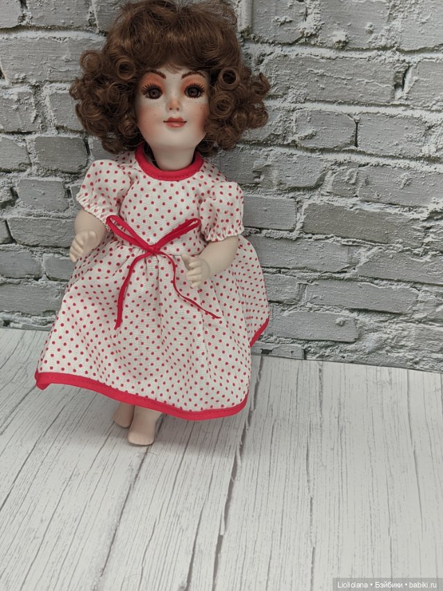 Авторская кукла. Винтаж. 1986 год.Фарфор. 26 см (фото 9)