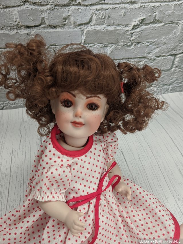 Авторская кукла. Винтаж. 1986 год.Фарфор. 26 см (фото 4)