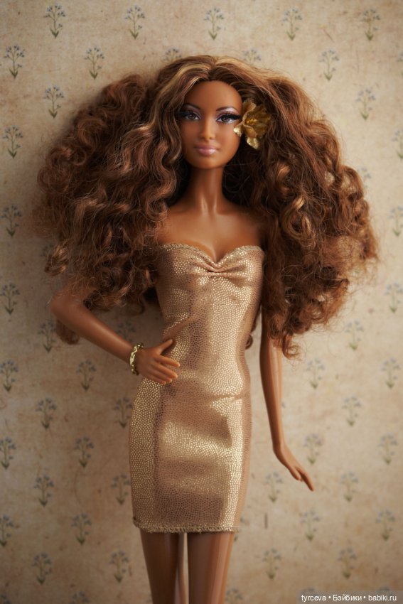 Нарядные платья для Barbie (фото 4)