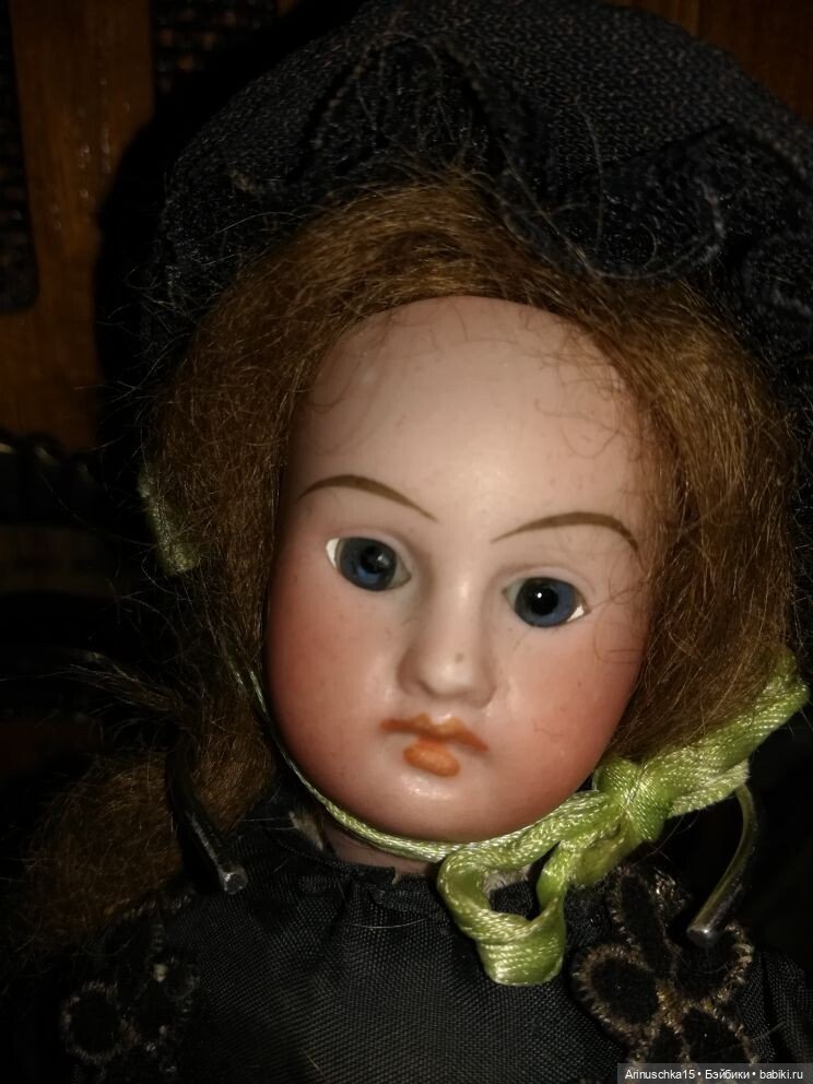 Ранняя, редкая Mignonette от Gebrüder Kühnlenz с закрытым ртом