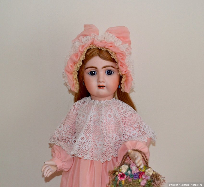 Боннет для антикварной куклы