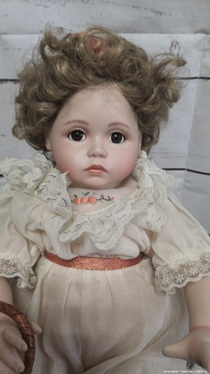 Julia' от Renate Williams