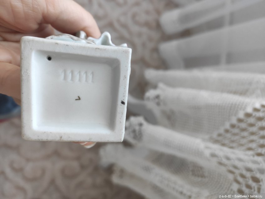 Мальчик м яблоком, Германия (фото 6)