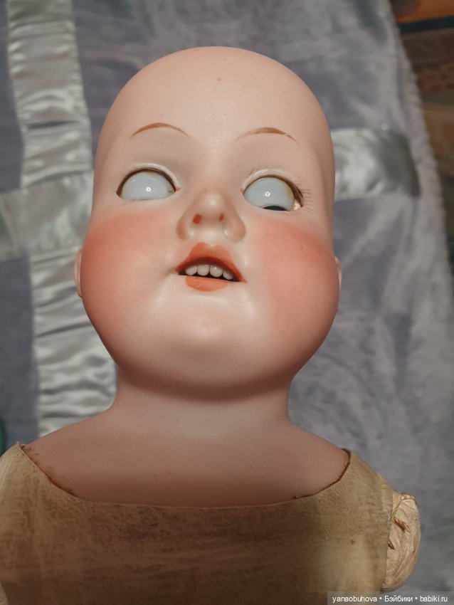 Маленькая куколка Арманд Марсель 370, 36 см (фото 4)