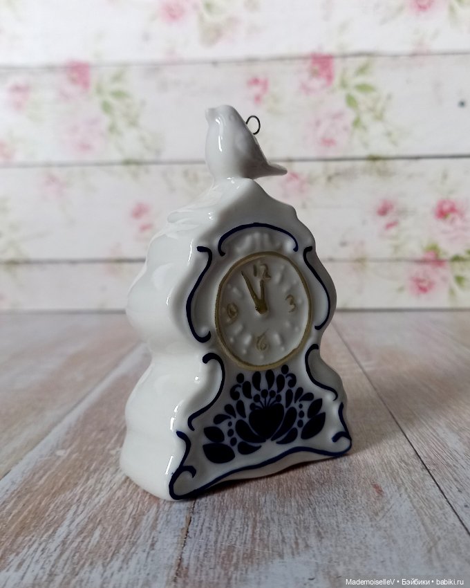 Часы с птичкой, гжель — Миниатюра для кукол (фото 3)