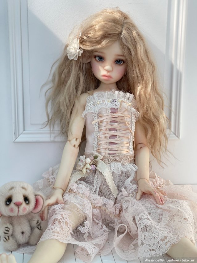 Nelly от Kaye Wiggs белая SD (фото 10)