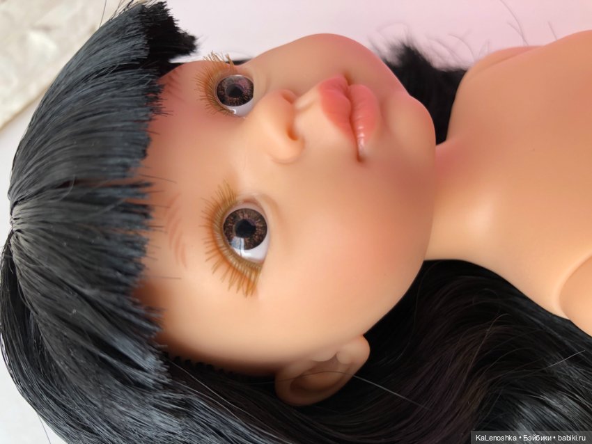 Карина полячка с прямым пробором, чёлкой, карими глазами, Паола Рейна(Paola Reina), нюд