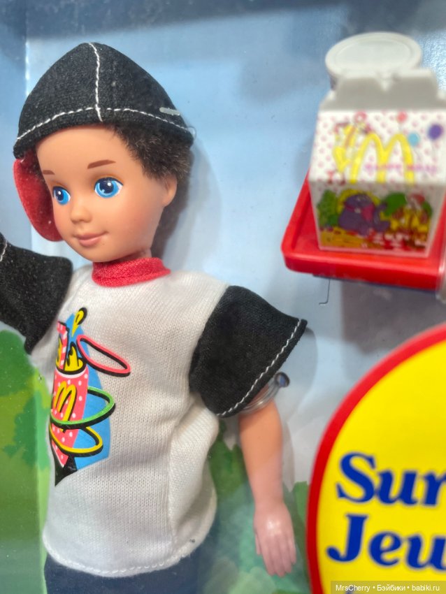 Симпатичный мальчишка Тодд, братик Стейси / Happy Meal Todd