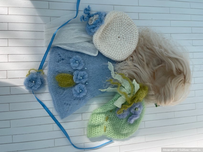 Набор одежды и парик на куколку Кайе Виггс мсд (фото 10)