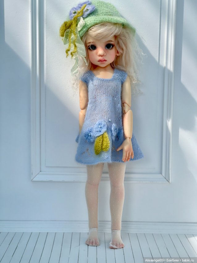Набор одежды и парик на куколку Кайе Виггс мсд (фото 2)