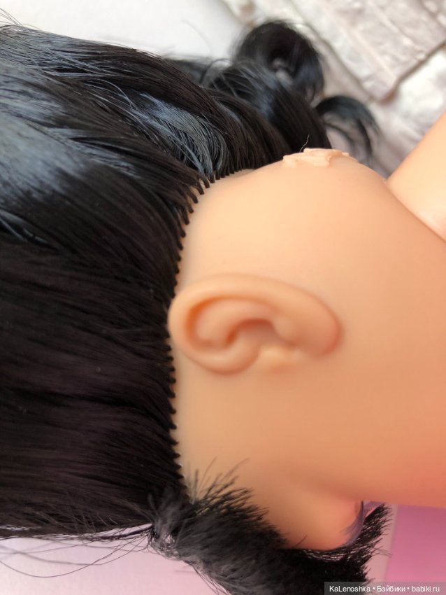 Карина полячка с прямым пробором, карими глазами и чёлкой Паола Рейна(Paola Reina), нюд