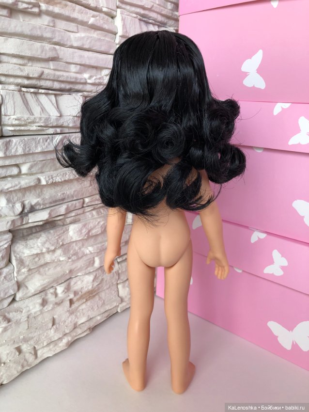 Карина полячка с прямым пробором, карими глазами и чёлкой Паола Рейна(Paola Reina), нюд (фото 5)