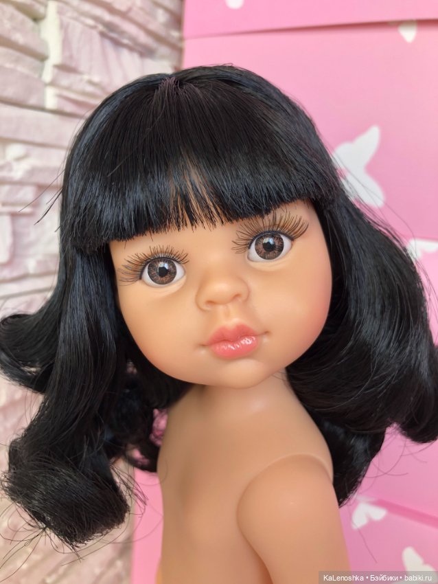 Карина полячка с прямым пробором, карими глазами и чёлкой Паола Рейна(Paola Reina), нюд (фото 8)