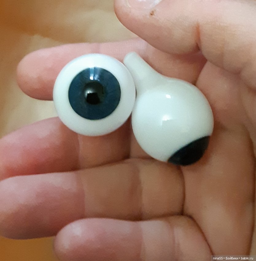 Продам красивые немецкие глазки