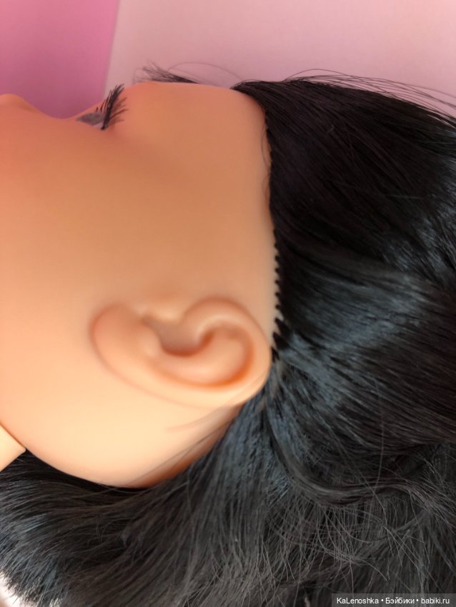 Карина полячка с каре, прямым пробором, зелёными глазами, Паола Рейна(Paola Reina), нюд