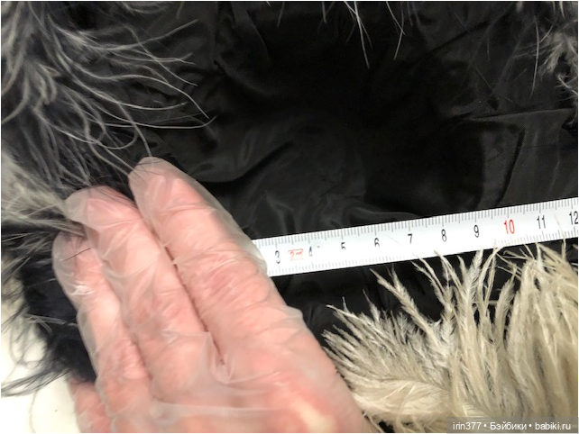 Шляпа с натуральными перьями (фото 6)