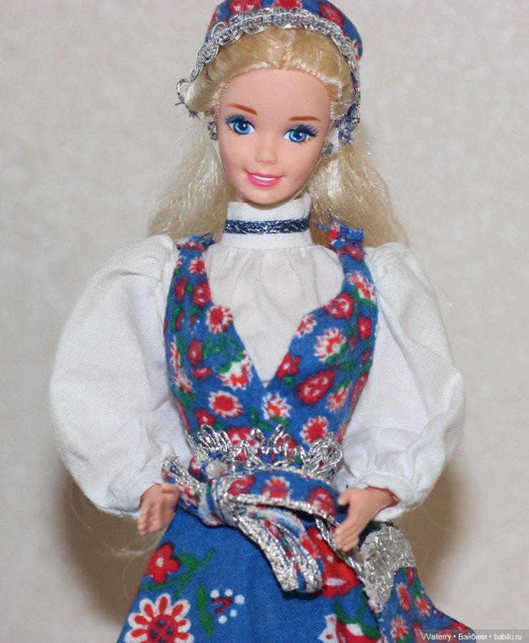 Norwegian barbie 1995 cheap value