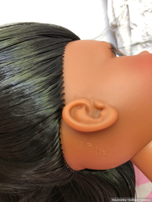 Нора-Карла с прямым пробором, от Паола Рейна(Paola Reina), нюд