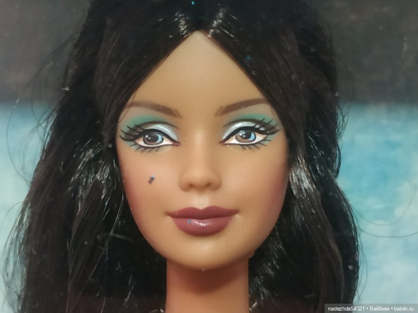 December Turquoise Barbie Doll 2003 763341