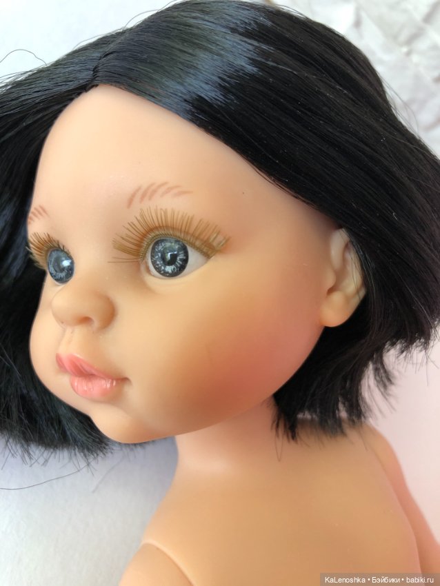 Карина полячка с прямым пробором, каре, серыми глазами, Паола Рейна(Paola Reina), нюд