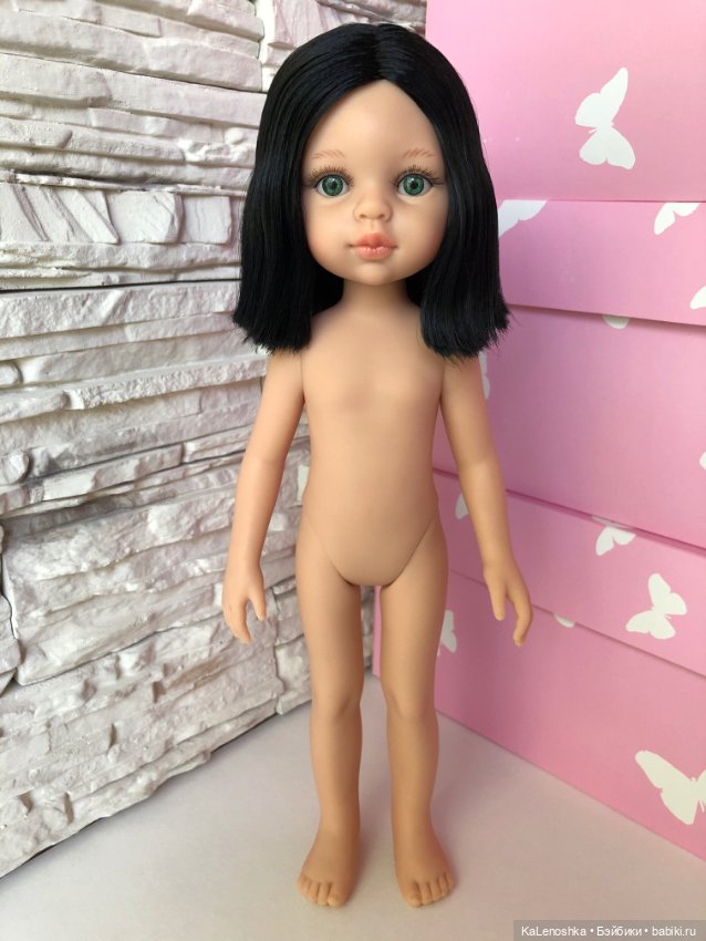 Карина полячка с прямым пробором, каре, зелёными глазами, Паола Рейна(Paola Reina), нюд